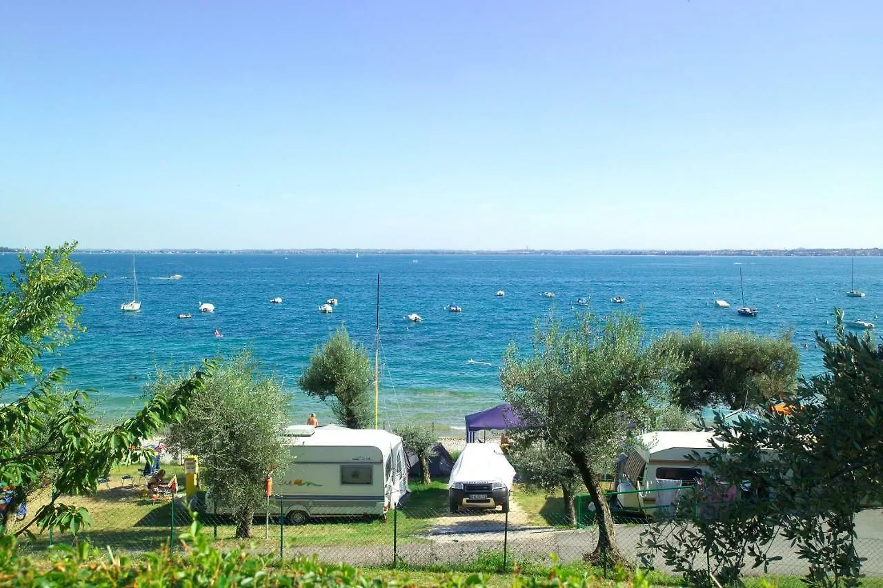 Camping Fontanelle Moniga del Garda 4*,