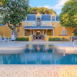 Sirena Bay Estate Willemstad